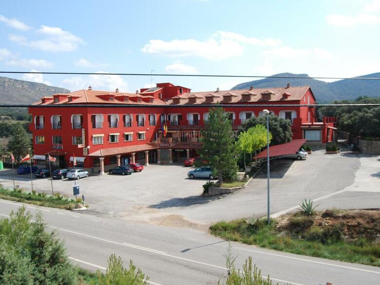 Hotel La Rueda