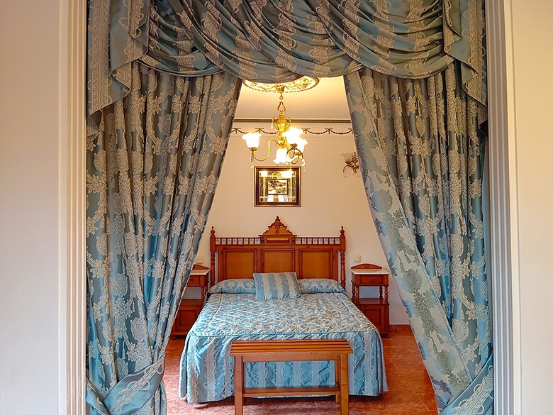 Hotel La Rueda