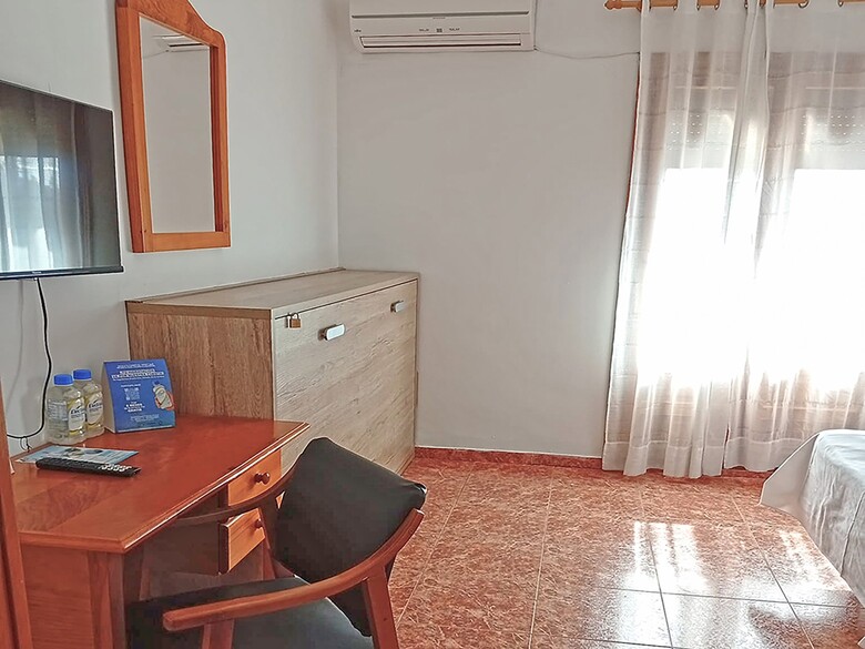 Hotel La Rueda