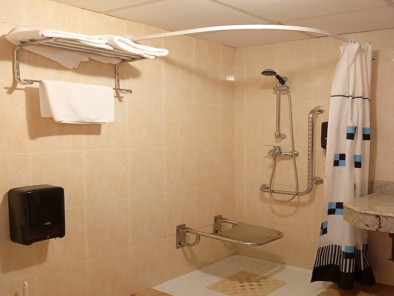 Hotel La Rueda