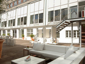 Hotel Ellington
