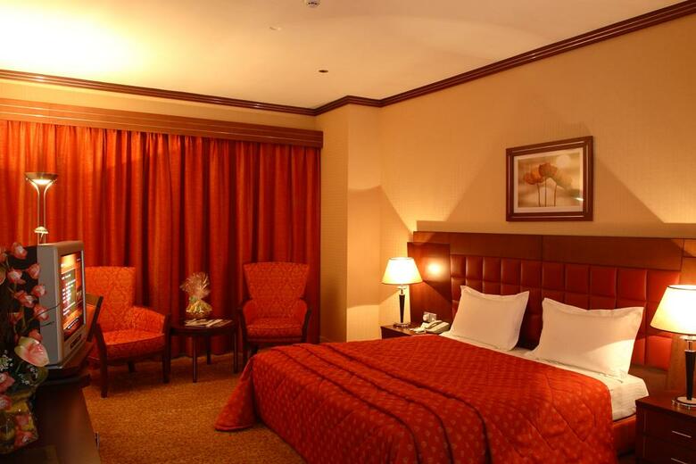 Grand Central Hotel
