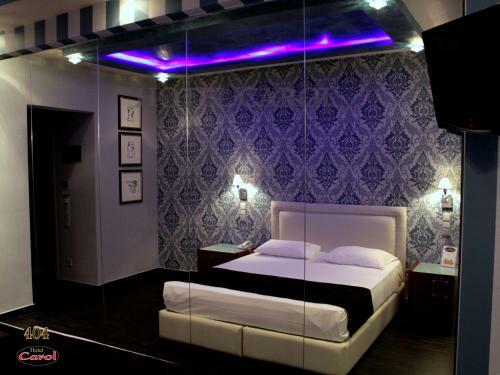 Carol Hotel