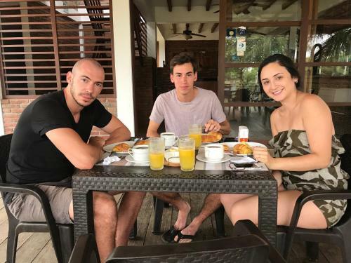 Bed & Breakfast Tavarua Hotel
