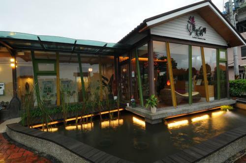 Bed & Breakfast Lotus Hostel Beicheng Zhuang