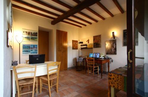 Agroturismo Podere Il Pino