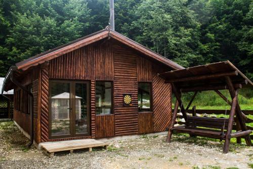 Lodge Cabana Barlogul Lupilor