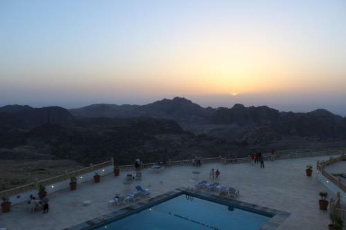 Grand View Hotel