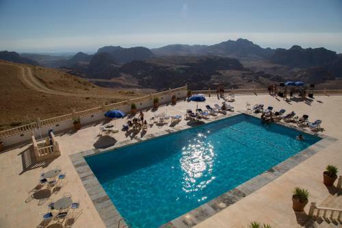Grand View Hotel