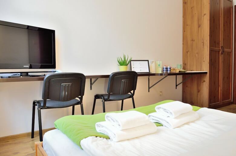 Hostal Wenderedu Business Center