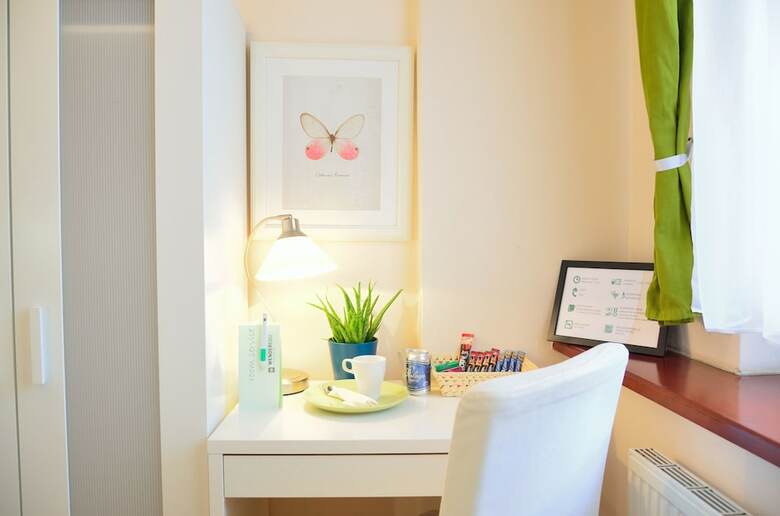 Hostal Wenderedu Business Center