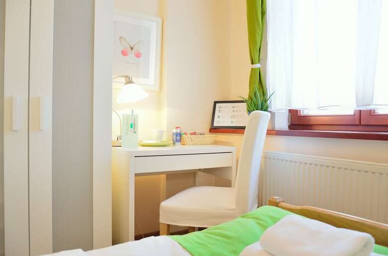Hostal Wenderedu Business Center