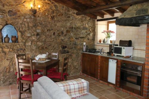 Casas Do Favacal