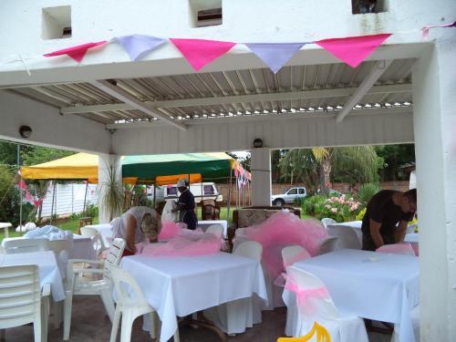 Hostal Heatherdale Guesthouse & Shuttle Services