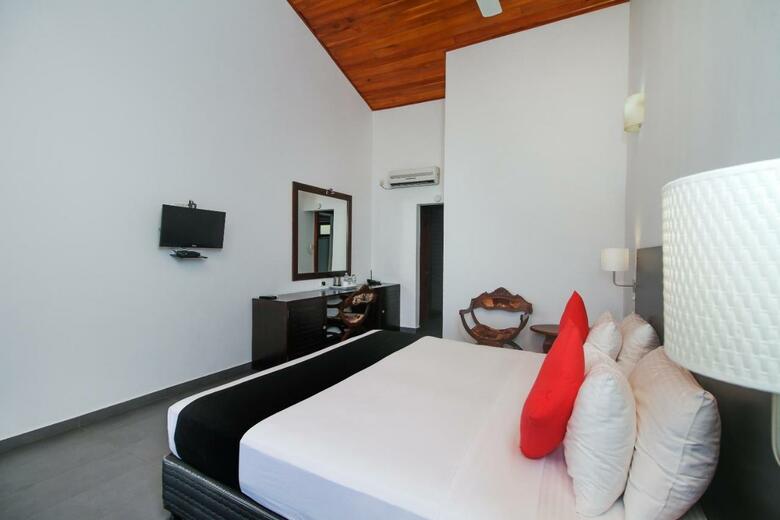 Hotel Kalla Bongo Lake Resort