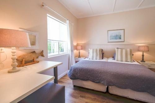 Hostal No.10 Caledon Street Guest House