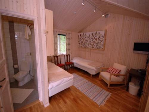 Hostal Paviljongen Cottage And Rooms