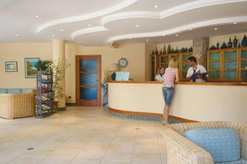 Hotel Villaggio Torre Ruffa Robinson