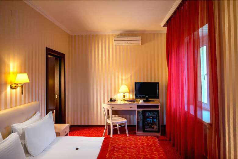 Hotel Kievskaya Russ Resort