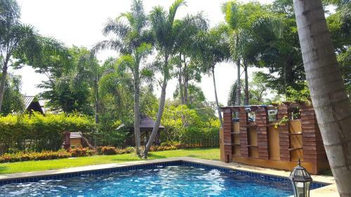 Hotel Prachuap Garden View Resort