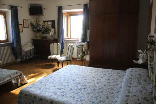 Hostal Agriturismo Casale Le Burgne