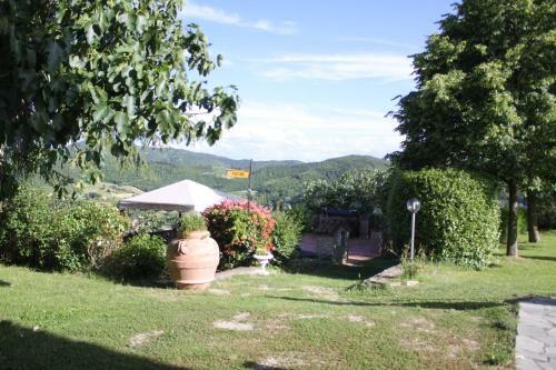 Hostal Agriturismo Casale Le Burgne