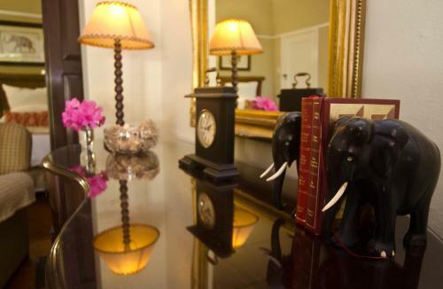 Hostal Cornerway Guest House