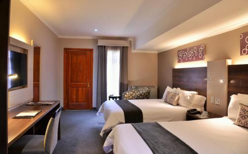 Birchwood Hotel & Or Tambo Conference Centre