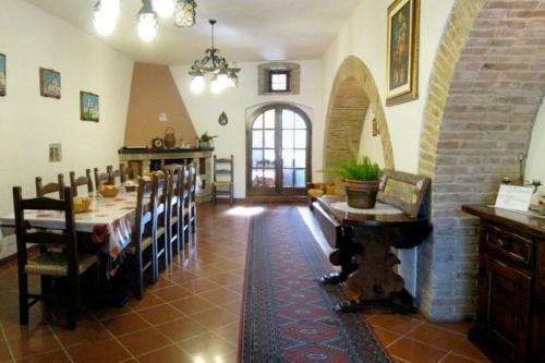 Hostal Agriturismo La Cantina
