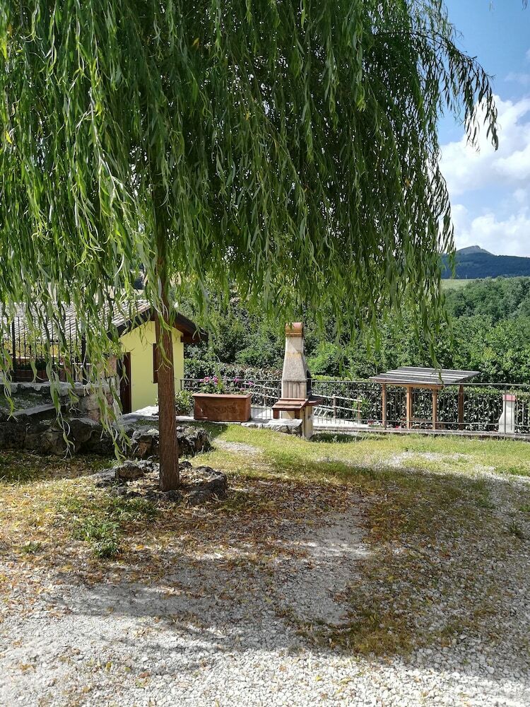 Hostal Valleprata