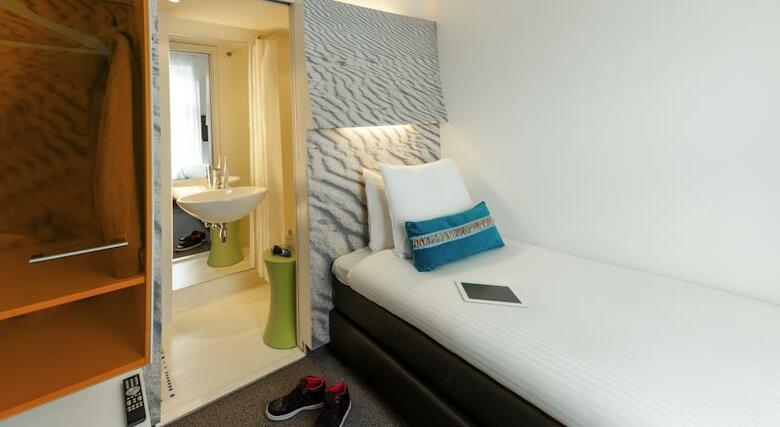 Hotel Ibis Styles Amsterdam Central Station