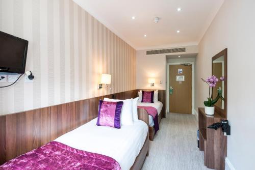 Hotel London House