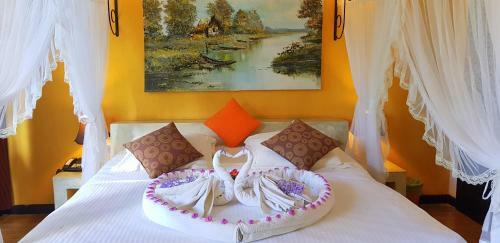 Flower Garden Lake Resort