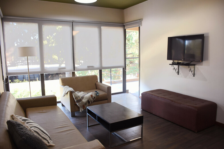 Hotel Casa Campus Pilar Suites