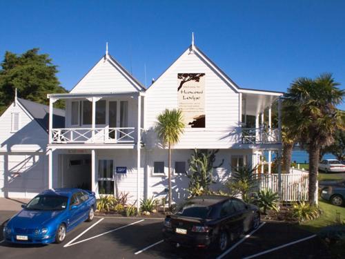 Hananui Lodge And Apartments