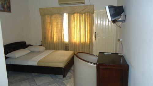Wadoma Royale Hotel