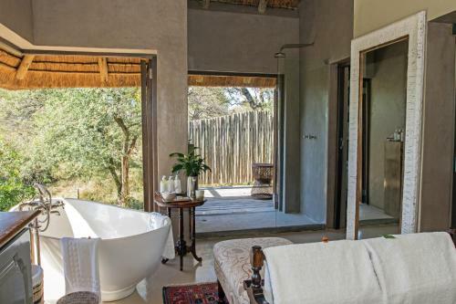 The River Lodge At Thornybush