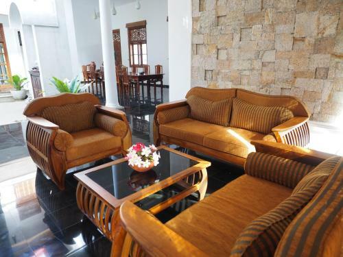Hotel Niyagama House