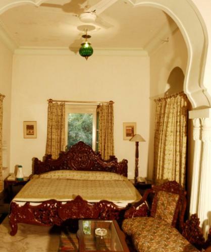 Palkiya Haveli - Heritage Hotel