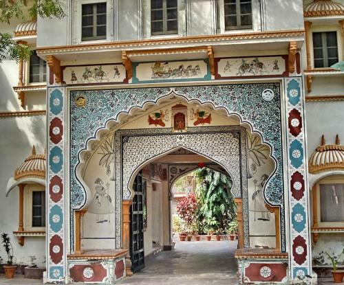 Palkiya Haveli - Heritage Hotel