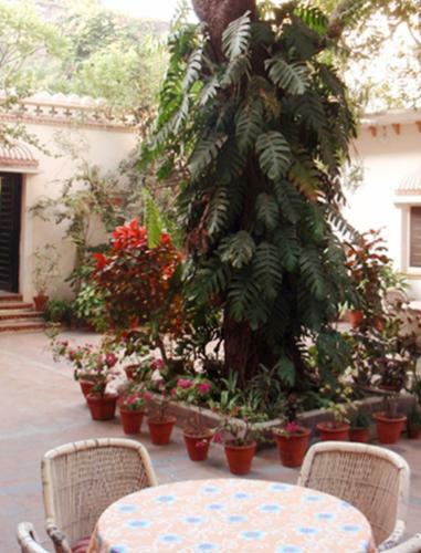 Palkiya Haveli - Heritage Hotel
