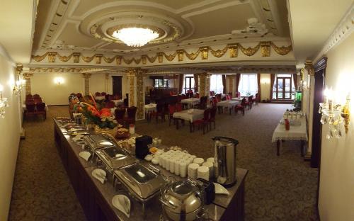 Emirkhan Hotel