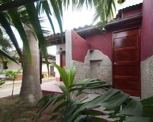 Hostal Rancho Chilamate Horse Ranch