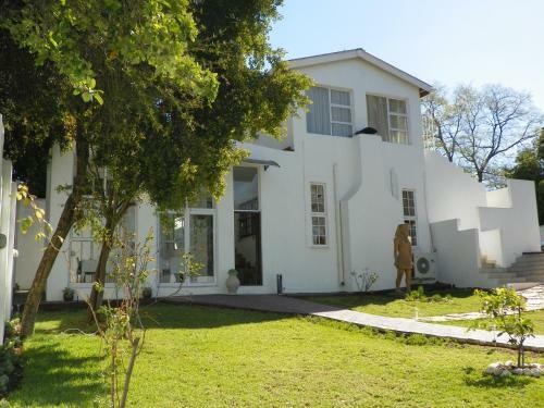 Bed & Breakfast Muco Guest House
