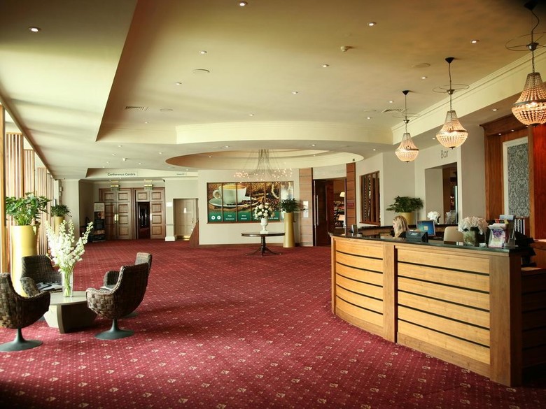 Hotel Green Isle Conference & Leisure