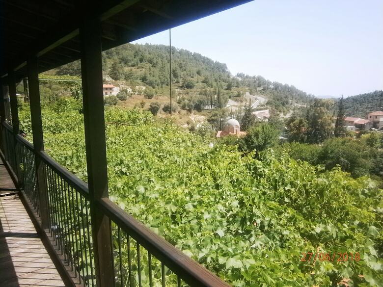 Hostal Ambelikos Traditional Agrohotel