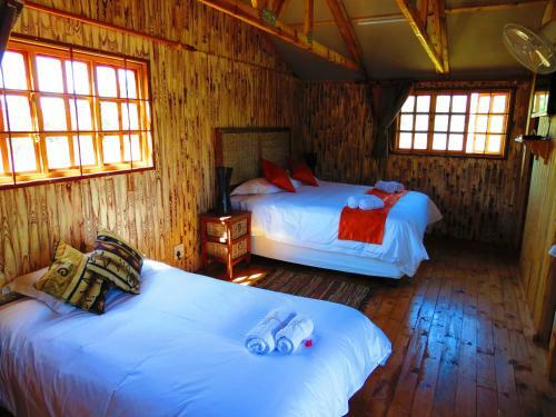 Meerkatplaats Guesthouse And B&B