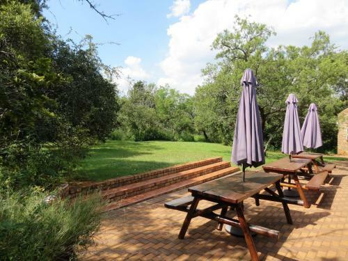 Meerkatplaats Guesthouse And B&B