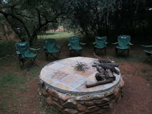 Meerkatplaats Guesthouse And B&B