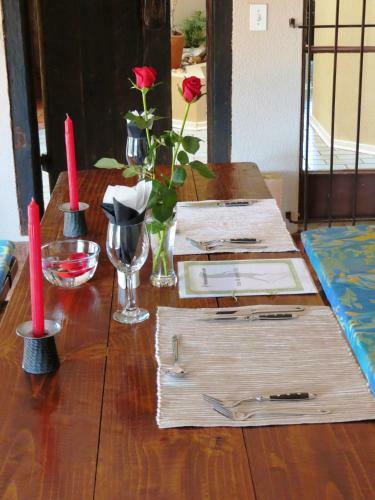 Meerkatplaats Guesthouse And B&B